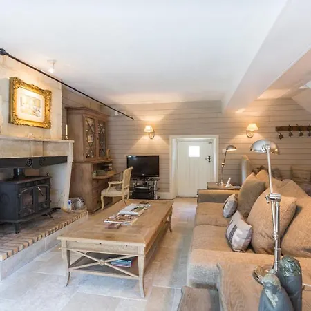 Sleeps 10 Wifi